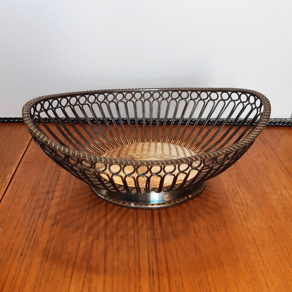 Beautiful Antique Sheffield Plate Basket - Circa 1830 - Silver Plated